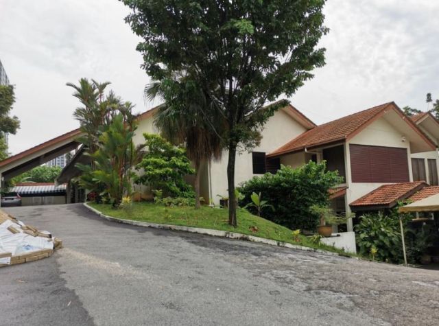 Gempar !!! Akhirnya Anwar jual rumah banglonya di Segambut dengan nilai RM12 Juta