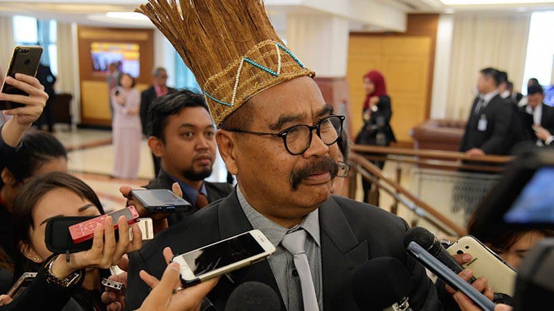 Cipta sejarah, Dewan rakyat akan dapat timb. Speaker dari orang asli pertama di negara