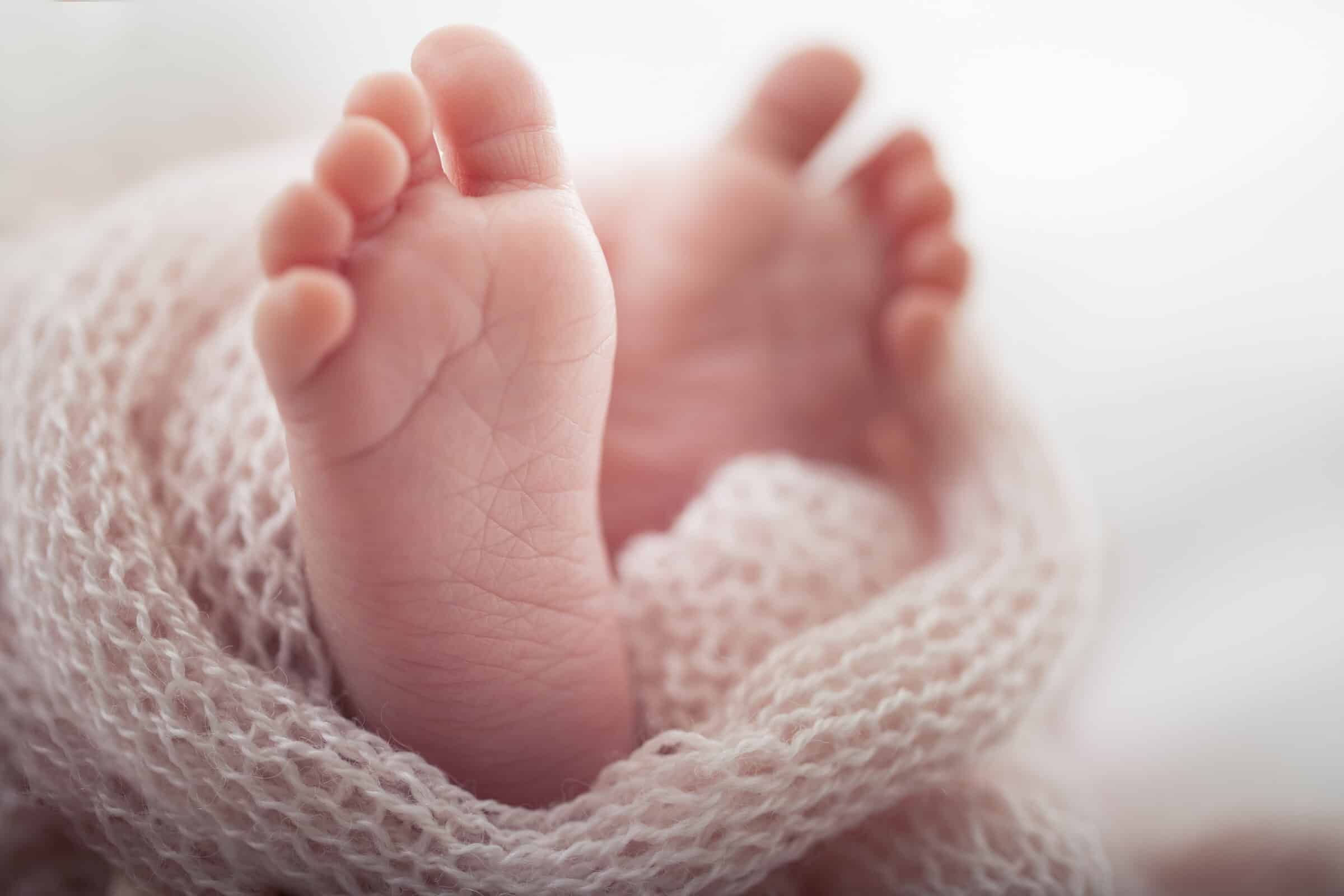 bigstock-Newborn-Feet-83733269.jpg - The Malaysia Life